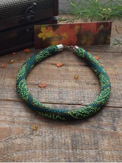 Колье из бисера Темный Лес