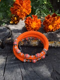 Многорядный браслет из бисера оранжевый, изображение 3