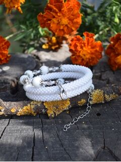 Многорядный браслет из бисера белый, изображение 2